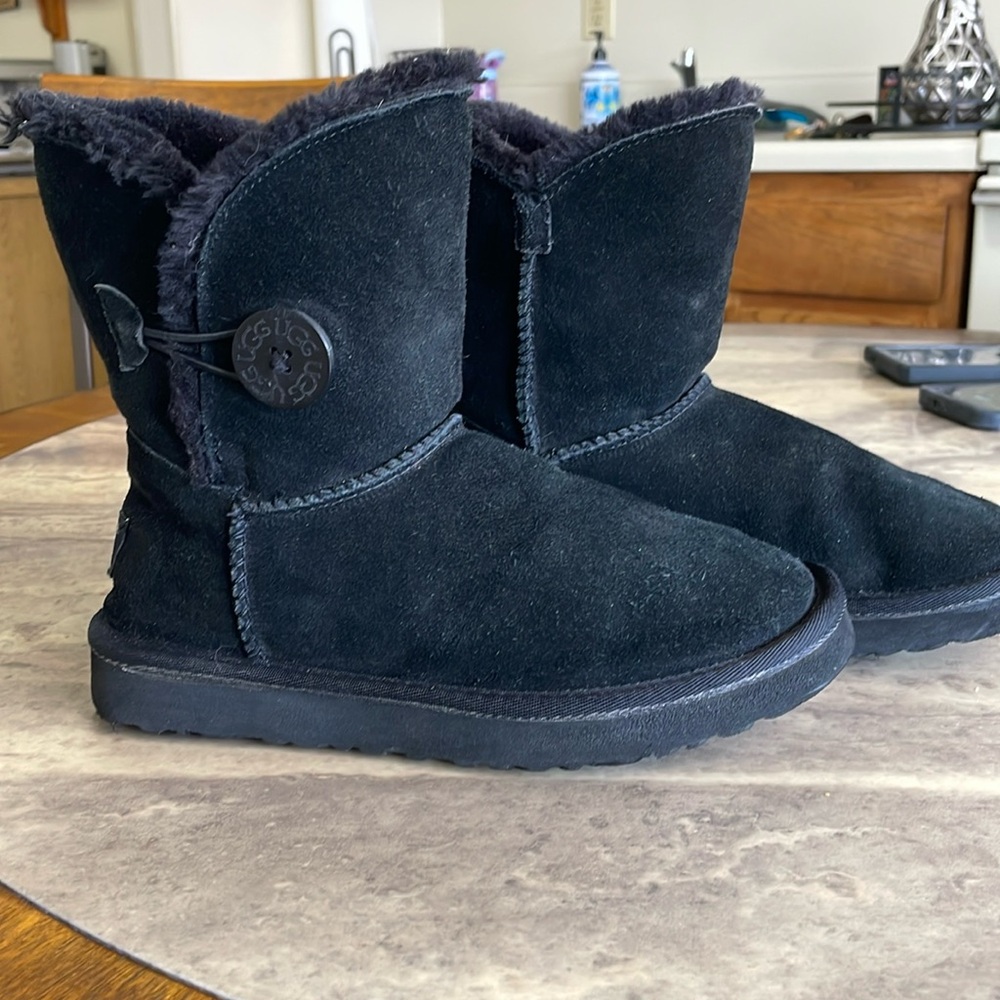 Ugg Button Boots. Women’s size 5